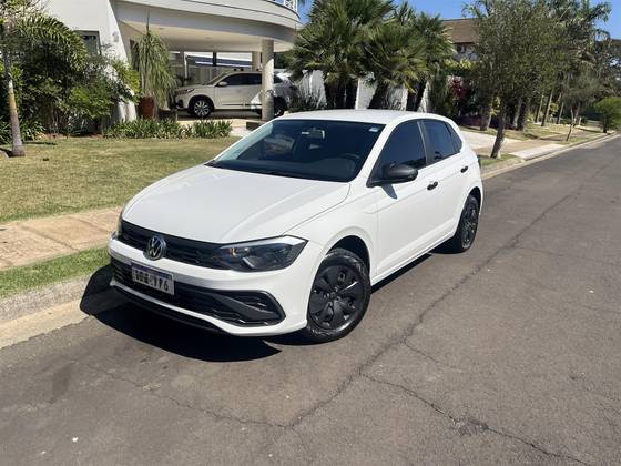 VOLKSWAGEN POLO 1.0 MPI TRACK MANUAL VOLKSWAGEN POLO 1.0 MPI TRACK MANUAL